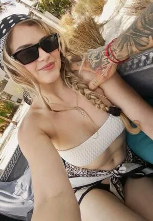 Collete Davis OnlyFans Leaked Free Thumbnail Picture - #L9bz2ojfx0