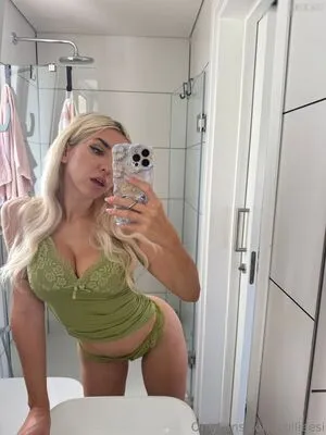 Collieesi OnlyFans Leaked Free Thumbnail Picture - #c5lg48wPBn