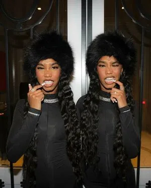 Combs Twins OnlyFans Leaked Free Thumbnail Picture - #06AiKlrSg3