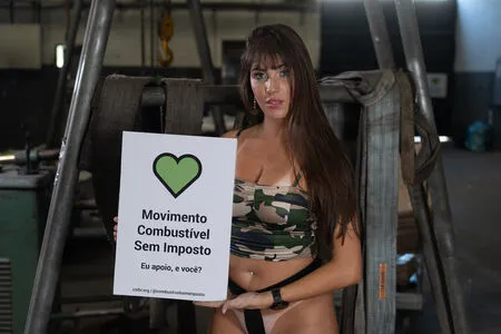 Combustivel Sem Imposto OnlyFans Leaked Free Thumbnail Picture - #4rnwh7cbq6