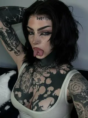 Comeovwhenursober OnlyFans Leaked Free Thumbnail Picture - #b8TERpSH95