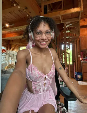 Comfycutie OnlyFans Leaked Free Thumbnail Picture - #rjDma9rcNS