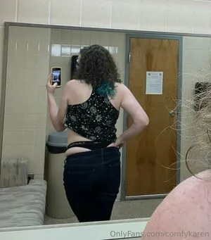 Comfykaren OnlyFans Leaked Free Thumbnail Picture - #Ftsoem84ft
