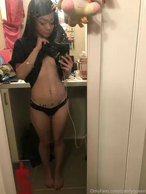 Comfyqueen OnlyFans Leaked Free Thumbnail Picture - #D78KDRJDri