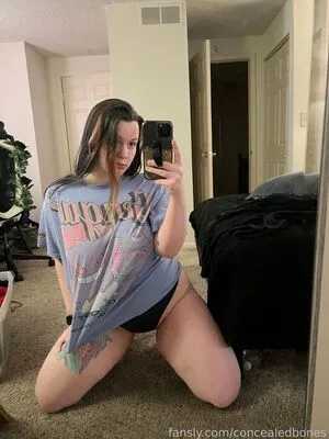 Concealedbones OnlyFans Leaked Free Thumbnail Picture - #D1tKaZVnzH