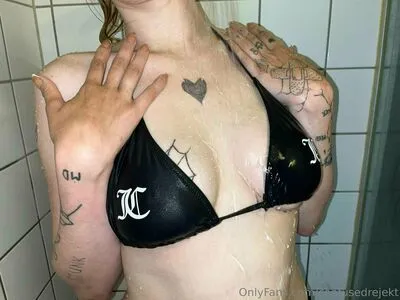 Confusedrejekt OnlyFans Leaked Free Thumbnail Picture - #XeOOGGztIF
