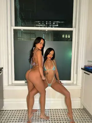 Connelltwinsssfree OnlyFans Leaked Free Thumbnail Picture - #2jL6zifneI
