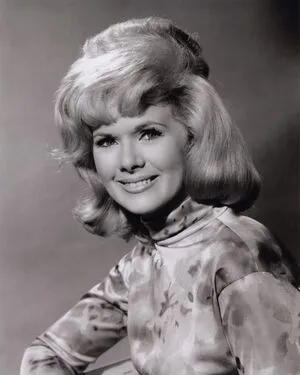 Connie Stevens OnlyFans Leaked Free Thumbnail Picture - #LNrsvmNkrJ