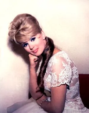 Connie Stevens OnlyFans Leaked Free Thumbnail Picture - #MhxRiaG3cc
