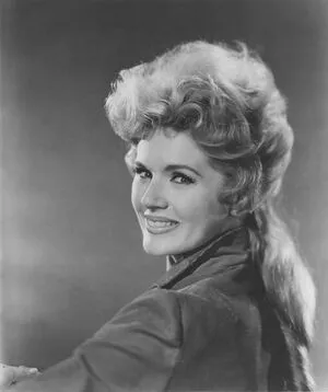 Connie Stevens OnlyFans Leaked Free Thumbnail Picture - #hDvuugAG8z