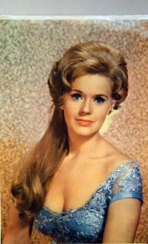 Connie Stevens OnlyFans Leaked Free Thumbnail Picture - #nNoVNEUwtd