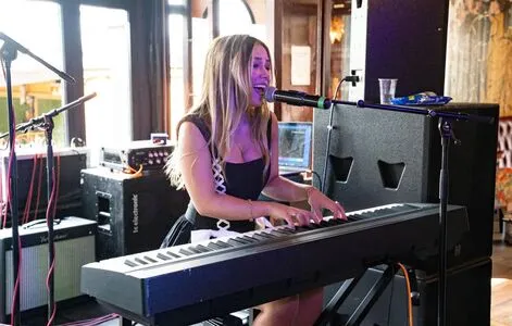Connie Talbot OnlyFans Leaked Free Thumbnail Picture - #cuabN6Hfd3