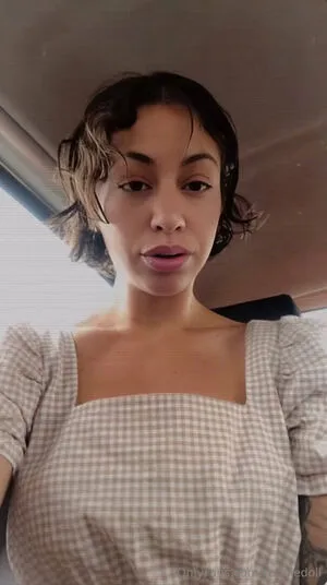 Conniedoll OnlyFans Leaked Free Thumbnail Picture - #LLiI4oWY76