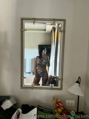 Cookin Chicken OnlyFans Leaked Free Thumbnail Picture - #8QoVvYgfzd