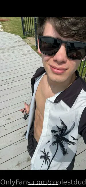 Coolestdude898 OnlyFans Leaked Free Thumbnail Picture - #S5kYmkBmPS