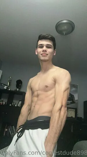 Coolestdude898 OnlyFans Leaked Free Thumbnail Picture - #hF9Y1374NC