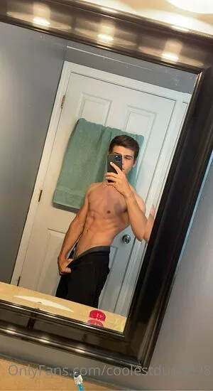 Coolestdude898 OnlyFans Leaked Free Thumbnail Picture - #iZumKZFjfn