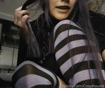 Coophound OnlyFans Leaked Free Thumbnail Picture - #5BBDFlRFU2