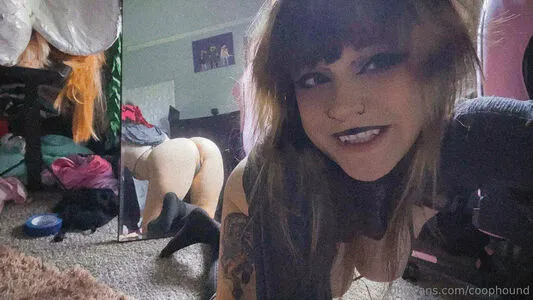 Coophound OnlyFans Leaked Free Thumbnail Picture - #MTWvRP0ypS