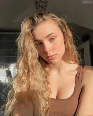 Cora Niemeyer OnlyFans Leaked Free Thumbnail Picture - #EpXgO6pgTU