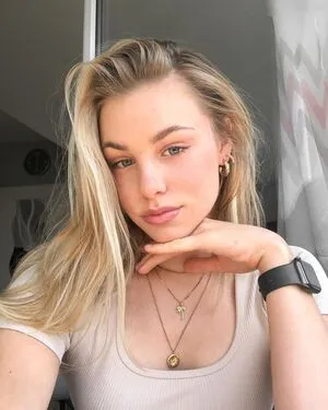 Cora Niemeyer OnlyFans Leaked Free Thumbnail Picture - #oVcQ3HIyYh