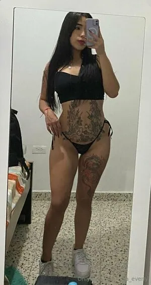 Coraeverly OnlyFans Leaked Free Thumbnail Picture - #nG4E1Ottlr