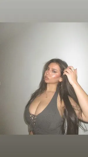 Coral Sharon OnlyFans Leaked Free Thumbnail Picture - #v8lUBLS6G2