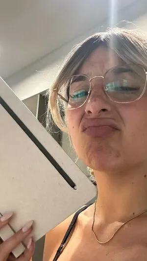 Coralie Penny OnlyFans Leaked Free Thumbnail Picture - #a0rRuqNWKR