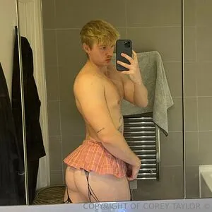 Coreytaylorvip OnlyFans Leaked Free Thumbnail Picture - #3UgeTzf8fN