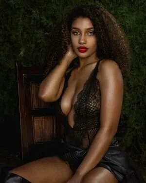 Corierayvon OnlyFans Leaked Free Thumbnail Picture - #EtSIXigrfa