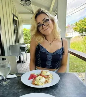 Corinne Sophie OnlyFans Leaked Free Thumbnail Picture - #3yahkc6TVq