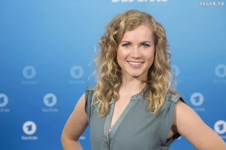 Cornelia Grschel OnlyFans Leaked Free Thumbnail Picture - #gBR1g8EY8f