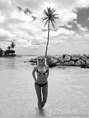 Coryonly OnlyFans Leaked Free Thumbnail Picture - #AGZFrIaIUD