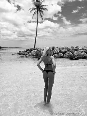 Coryonly OnlyFans Leaked Free Thumbnail Picture - #hSMhH8NhWx