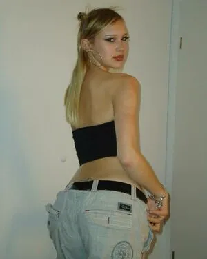 Cosima Amilie OnlyFans Leaked Free Thumbnail Picture - #RpBn4g1FnT