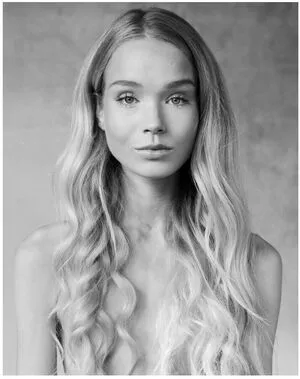 Cosima Beil OnlyFans Leaked Free Thumbnail Picture - #sEMiSPTp7X