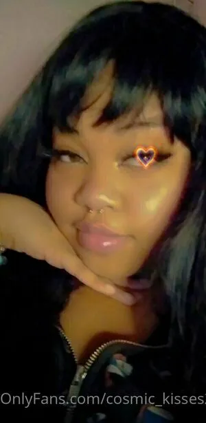 Cosmic Kisses2 OnlyFans Leaked Free Thumbnail Picture - #23a3LquGUX