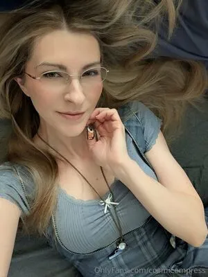 Cosmicempress OnlyFans Leaked Free Thumbnail Picture - #fLUgHRythf