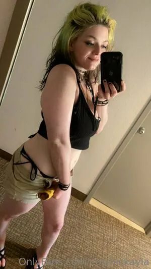 Cosmickayla OnlyFans Leaked Free Thumbnail Picture - #1q52Dmv6ea