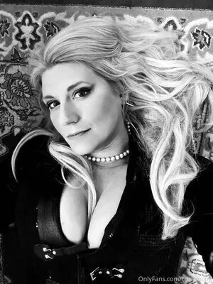 Costume Bitch1 OnlyFans Leaked Free Thumbnail Picture - #xug16jixTc