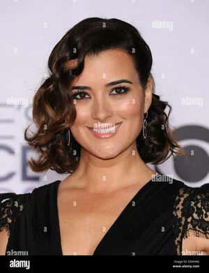 Cote De Pablo OnlyFans Leaked Free Thumbnail Picture - #0USgadjeWM