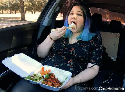 Couchqueenie OnlyFans Leaked Free Thumbnail Picture - #FtK1xL9993