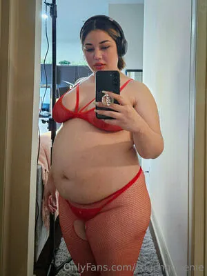 Couchqueenie OnlyFans Leaked Free Thumbnail Picture - #Jjr8itgBkl