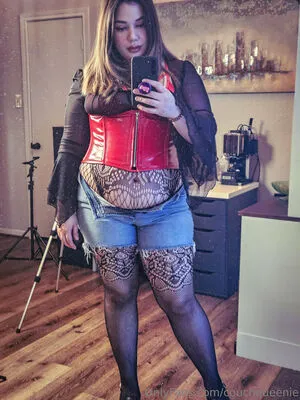 Couchqueenie OnlyFans Leaked Free Thumbnail Picture - #S72LaaHfRq