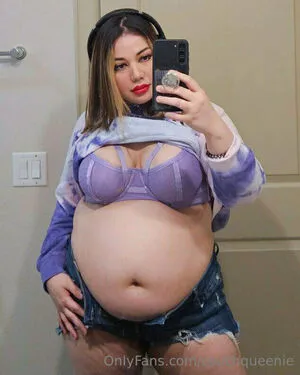 Couchqueenie OnlyFans Leaked Free Thumbnail Picture - #TXpp6ZO7N8