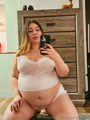 Couchqueenie OnlyFans Leaked Free Thumbnail Picture - #c1AF5O2fiD
