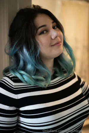Couchqueenie OnlyFans Leaked Free Thumbnail Picture - #nyrUck0eLj