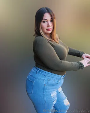 Couchqueenie OnlyFans Leaked Free Thumbnail Picture - #s8oITJs67T