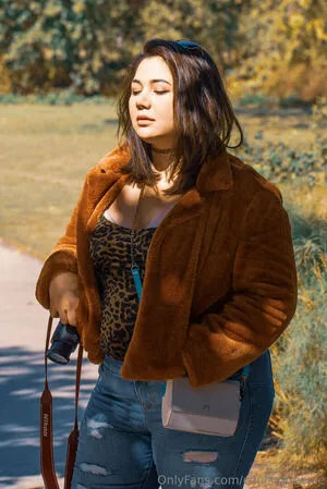 Couchqueenie OnlyFans Leaked Free Thumbnail Picture - #vgYfiEvoEP