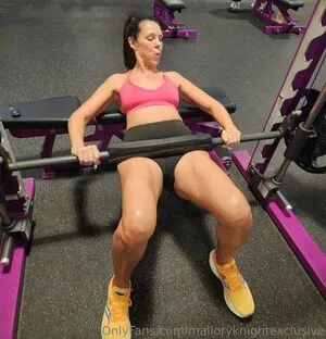 Cougar Exclusive OnlyFans Leaked Free Thumbnail Picture - #x1pTAMFD6b